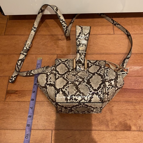 Small purse - Picture 3 of 3